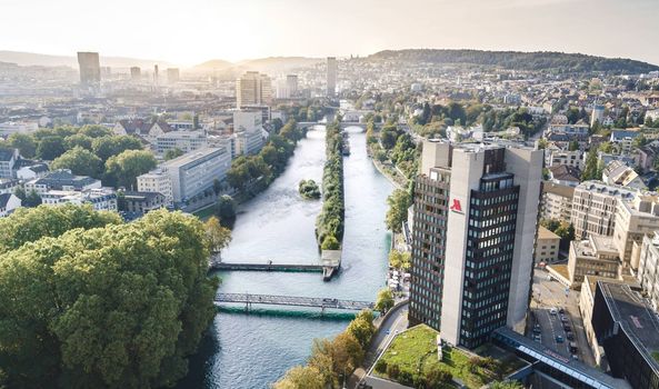 Showtime Hotel Zürich Marriott Zauberer Raphael der Wolf - Gedankenleser & Mentalmagier, Kinderzauberer aus Zürich Schweiz